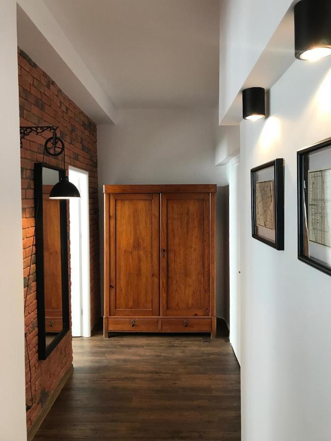 Apartment Avis